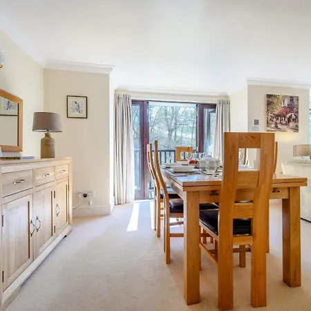 3 Bed In Oc-87524
